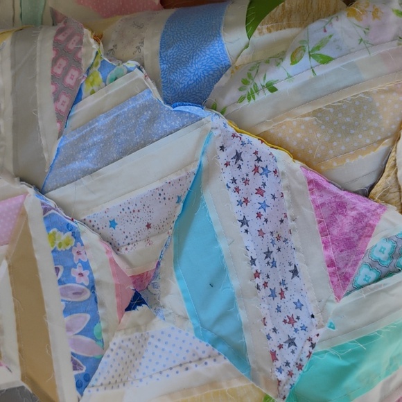 Quilt Top - Picture 4 of 4